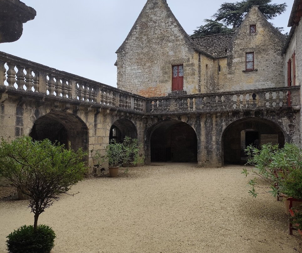 Le Chateau de Fenelon-Sainte Mondane必去景点