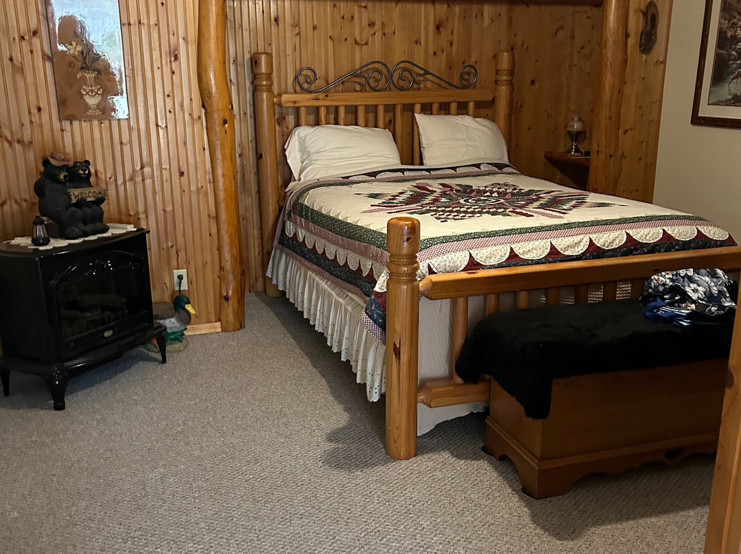 Clackamas River House主图