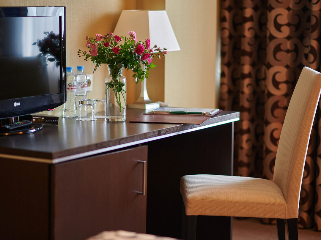 Grinn Hotel主图