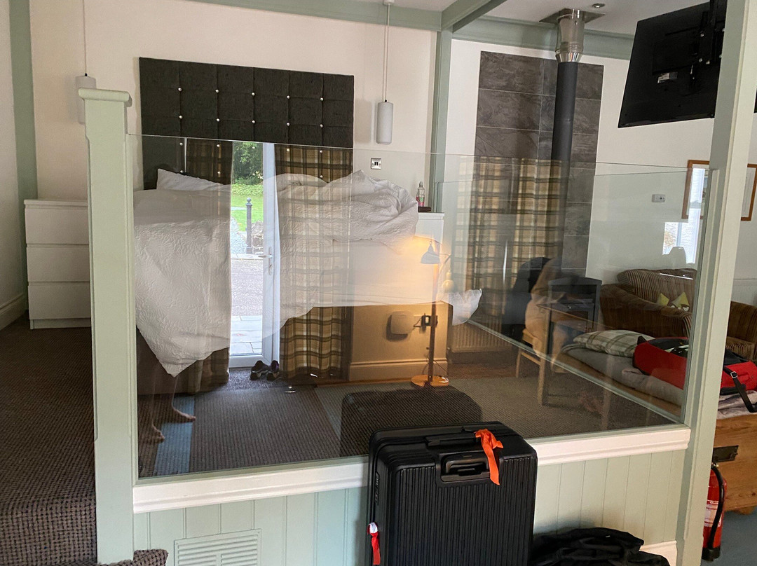 Owlswood And Owls Nest apartments主图