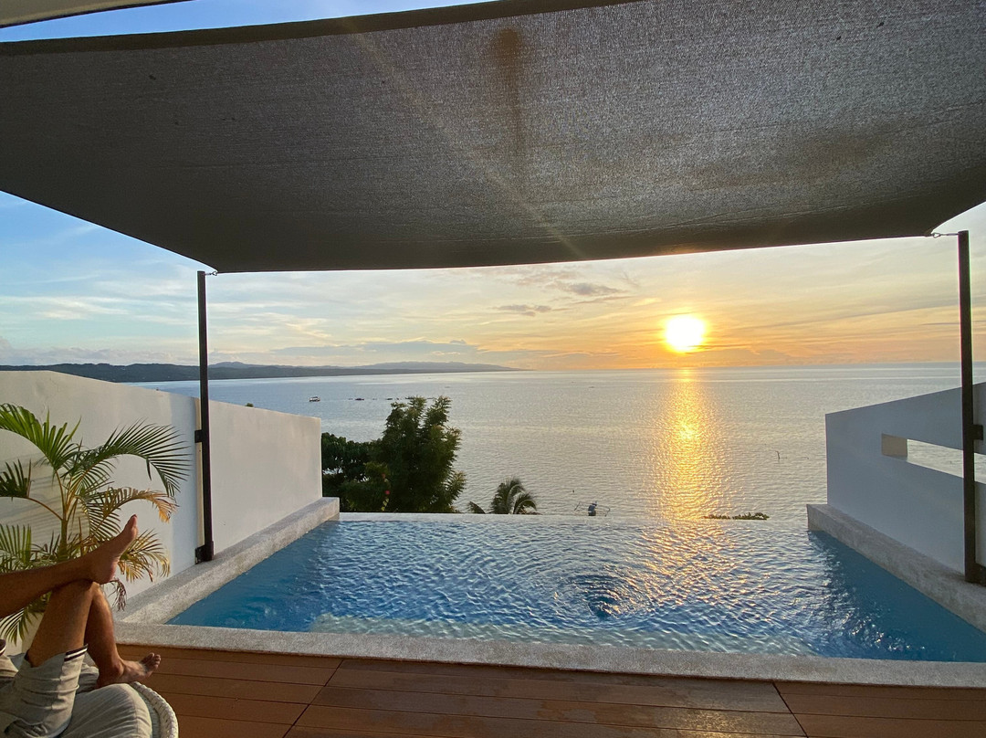 BSC史诗套房酒店主图