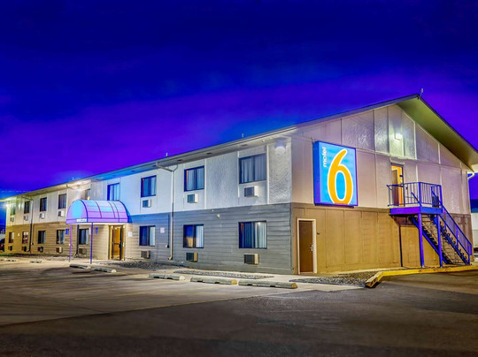 Motel 6 Duluth, MN