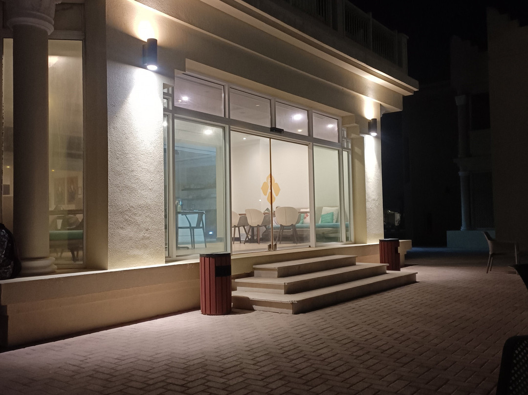 Atana Stay Al Ashkara主图