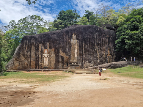 Rainbow Tours Sri Lanka-康提必去景点