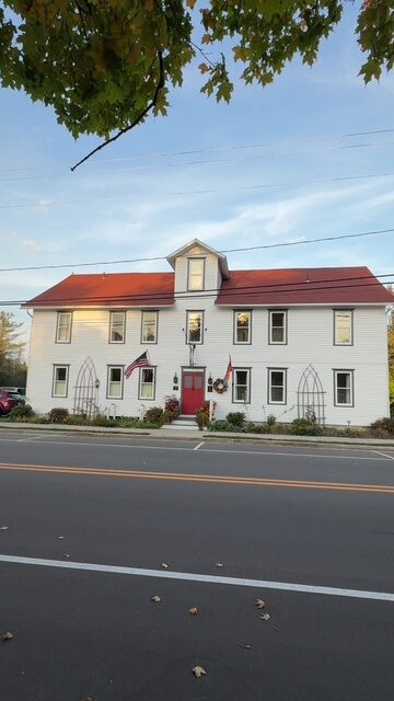 Blacksmith Inn On the Shore主图