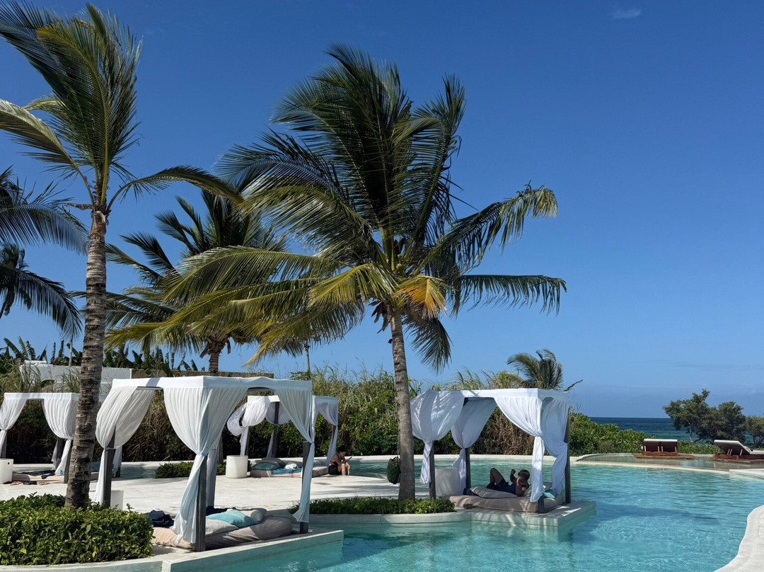 Ycona Luxury Resort主图