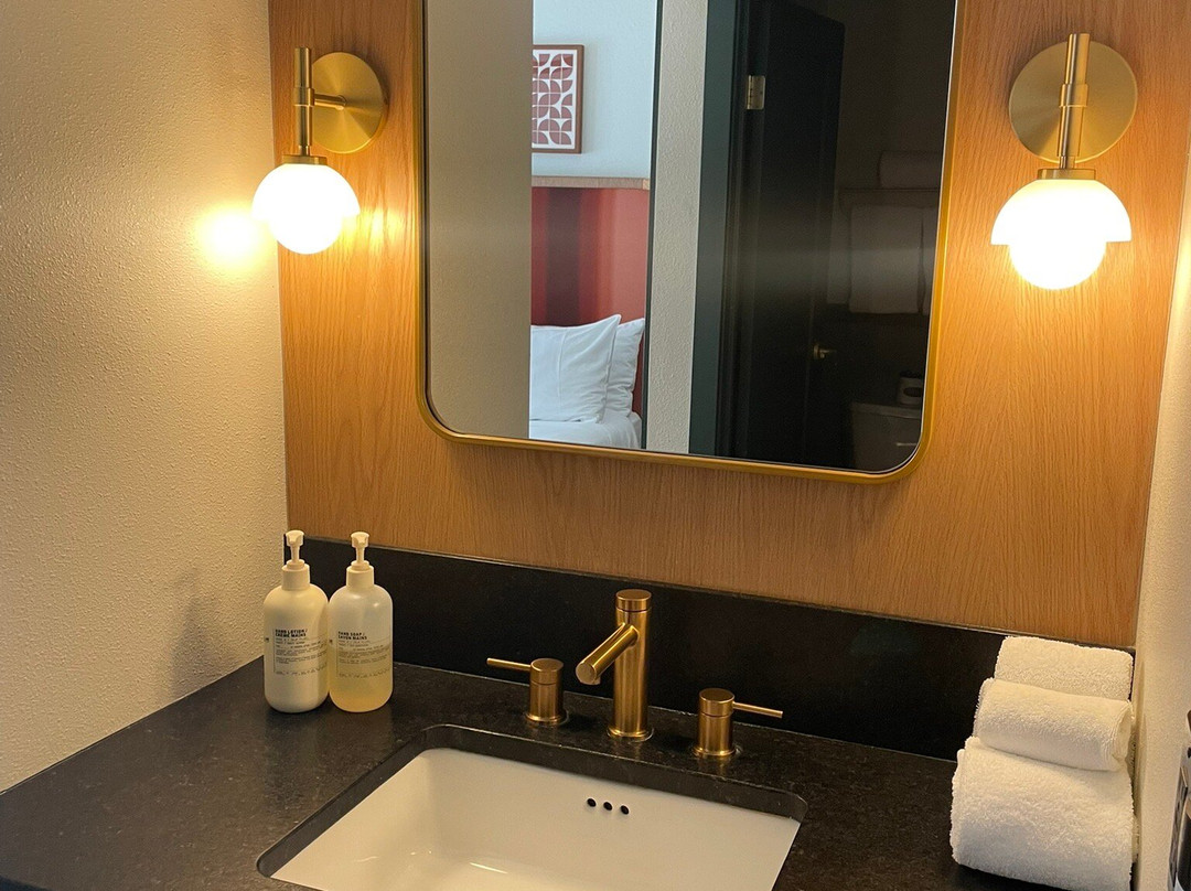 皇家太阳酒店主图