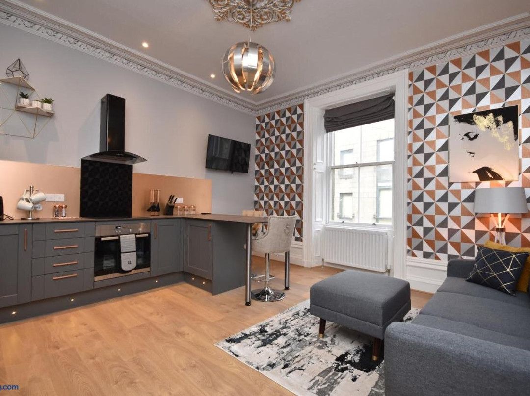 Signature Apartments