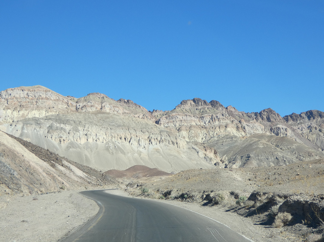 Artist's Drive-死亡谷国家公园必去景点