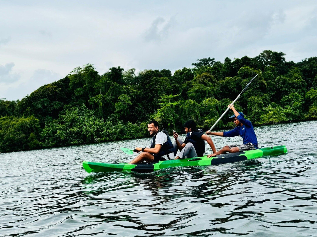 Kayak Advanture Rathgama Lake-Rathgama必去景点