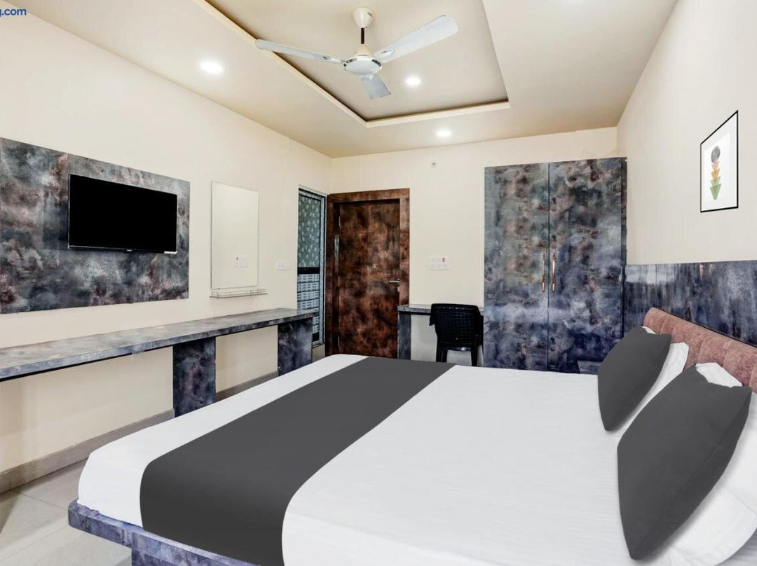 Super Hotel O Swedha Hotel