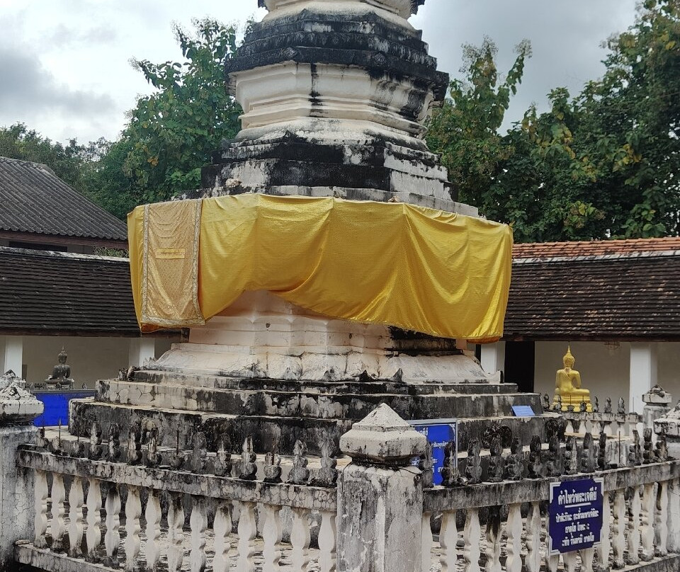Wat Lai Hin Luang-阁卡必去景点