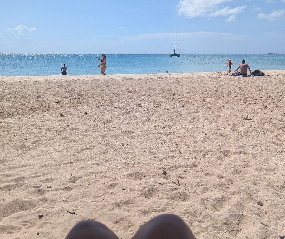 Rodgers Beach-San Nicolas必去景点