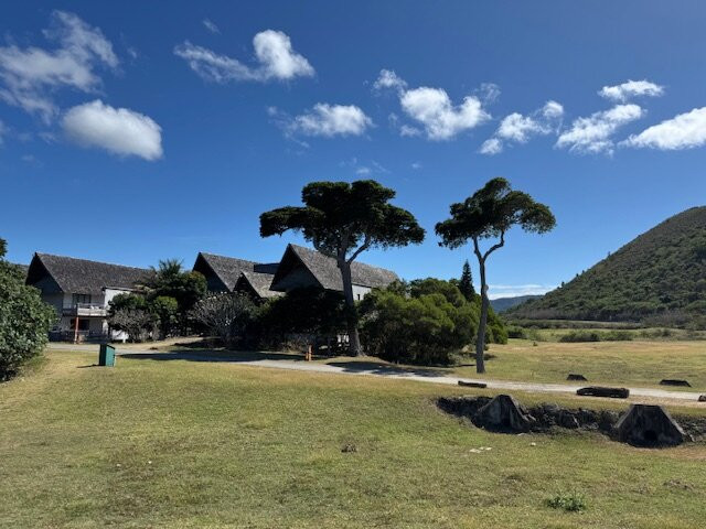 Sheraton New Caledonia Deva Spa & Golf Resort主图