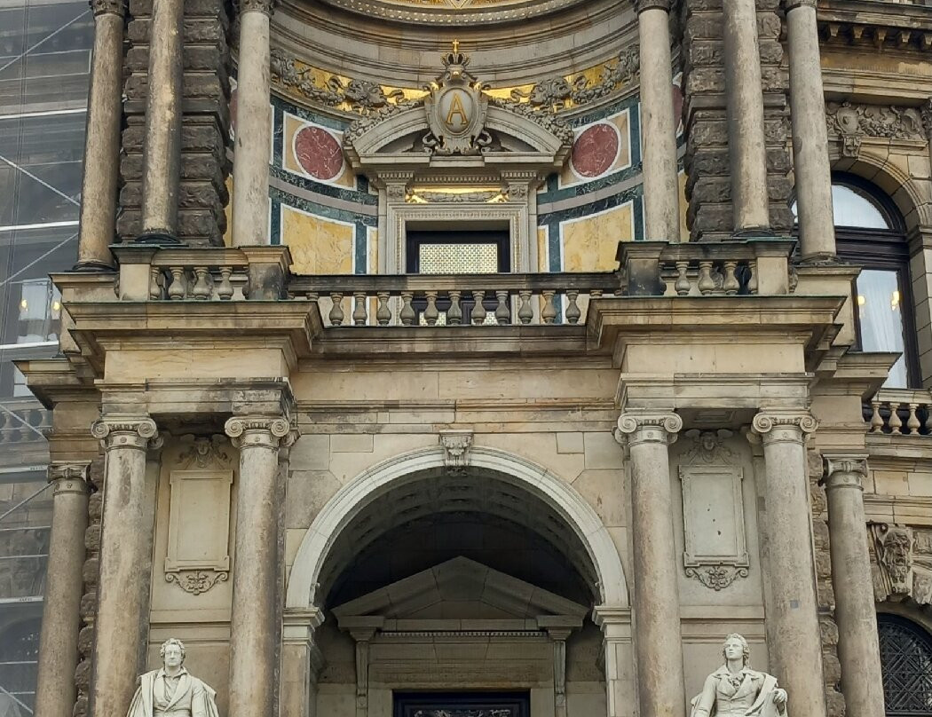 Semper Opera House (Semperoper)-德累斯顿必去景点