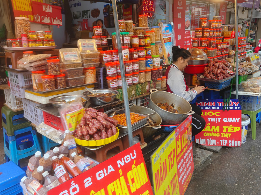 Go Vietnam Travel Agency-Tu Liem必去景点