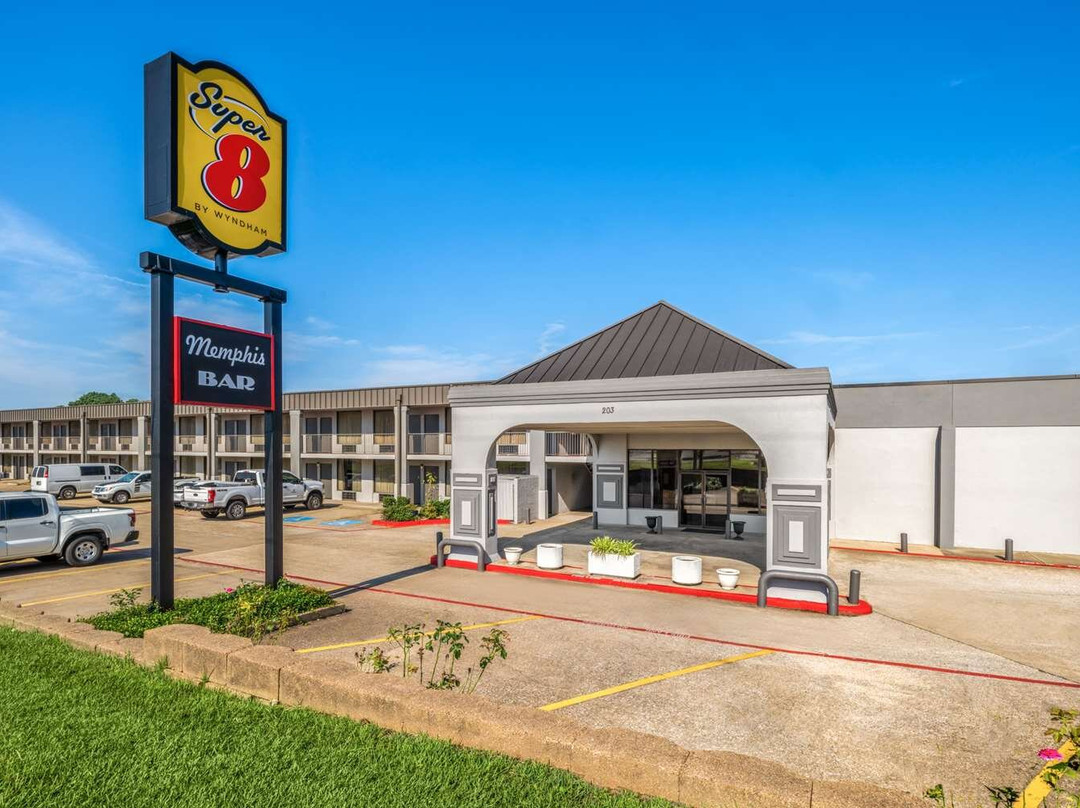 Super 8 by Wyndham Longview/North