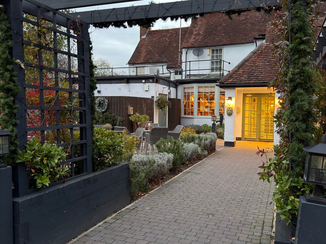 Green Man Hotel主图