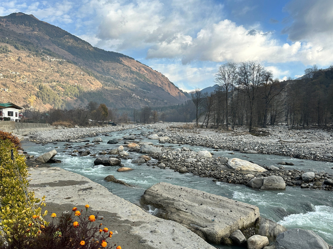 跨度温泉度假村主图