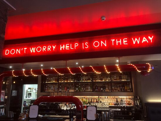 马尔马逊爱丁堡酒店主图