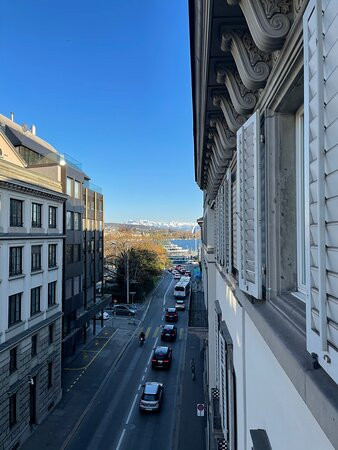 巴尔拉克酒店主图