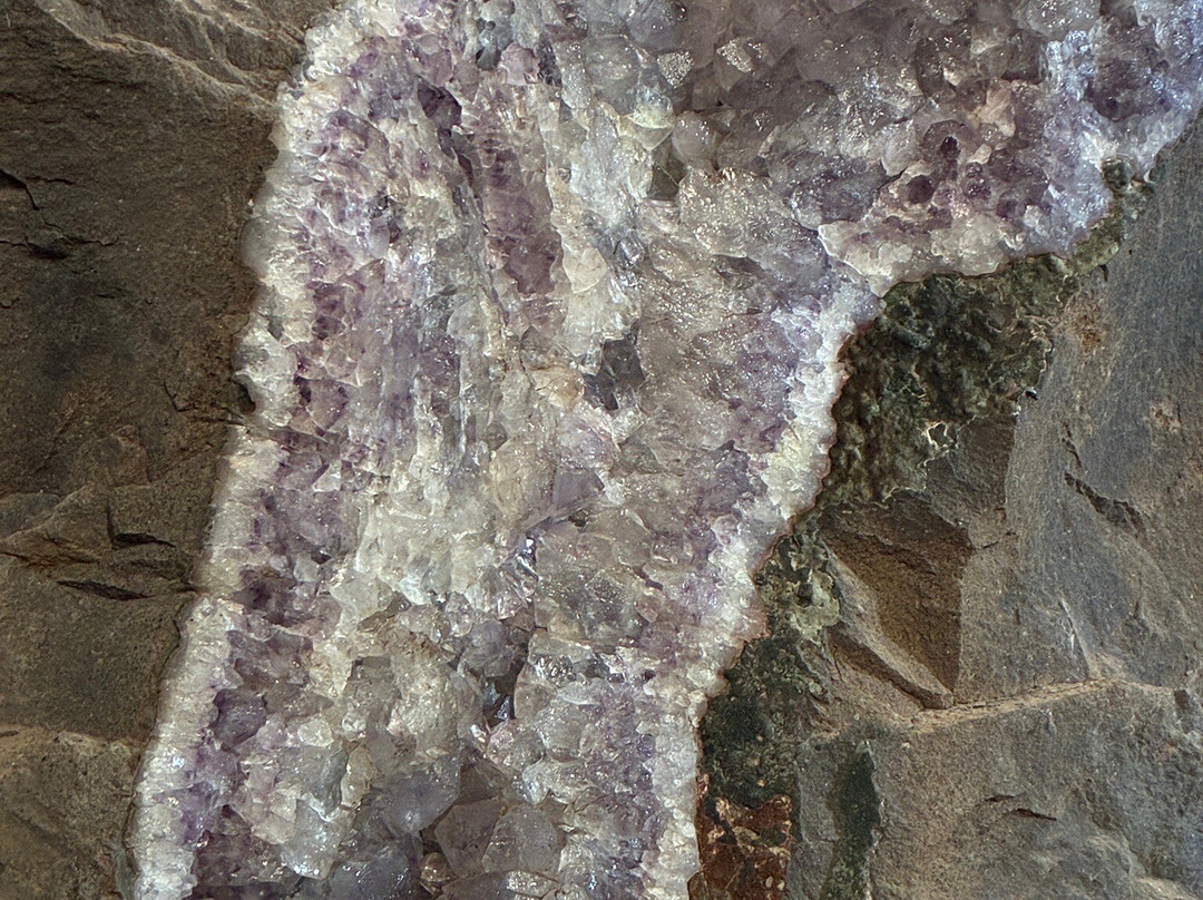 Minas Tierra Colorada-Wanda必去景点