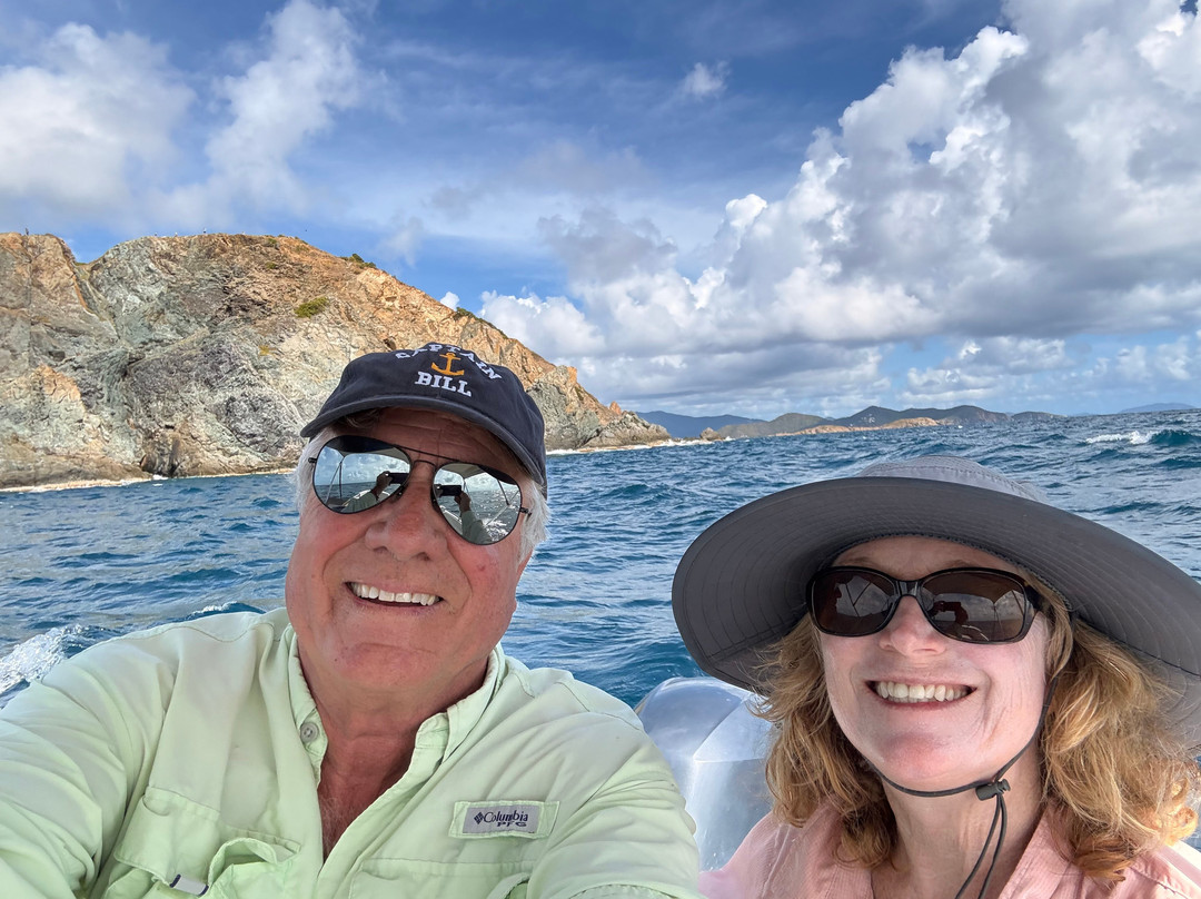 Dockside Dinghy-Coral Bay必去景点