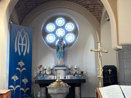 Sint-Leonarduskerk-Kinrooi必去景点