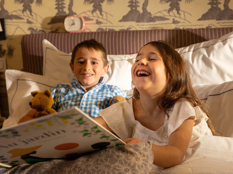 朗德斯爱菲尔酒店主图