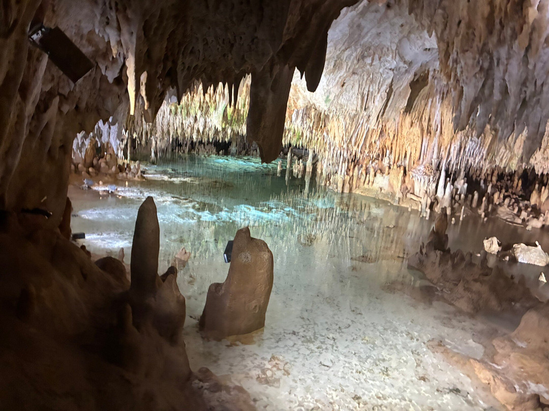Cayman Crystal Caves-大开曼岛必去景点