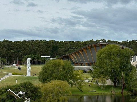 Fundacion Pablo Atchugarry-埃斯特角城必去景点