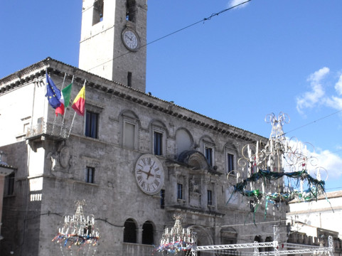 Piazza del Popolo-阿斯科利皮切诺必去景点