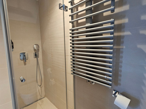 花园客房酒店主图