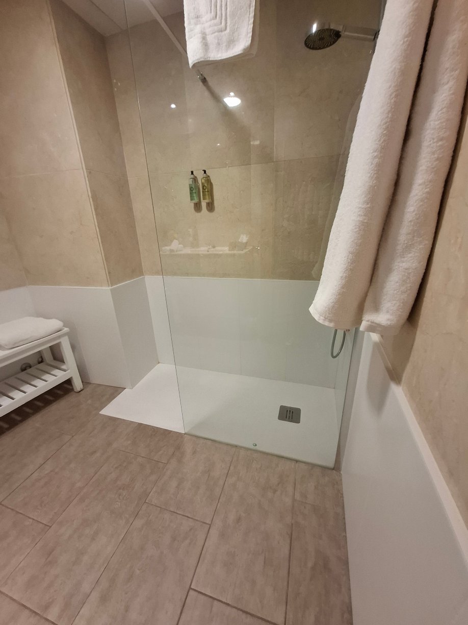 阿瑞斯酒店-官方