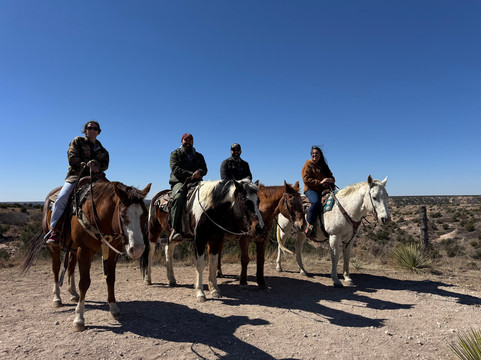 Cowgirls and Cowboys in the West-阿马里洛必去景点