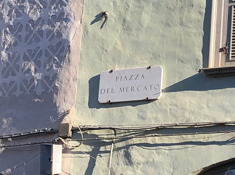 Piazza del Mercato-斯波莱托必去景点