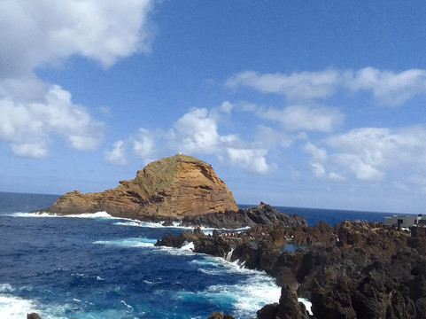 Piscinas Naturais Velhas-莫尼什港必去景点