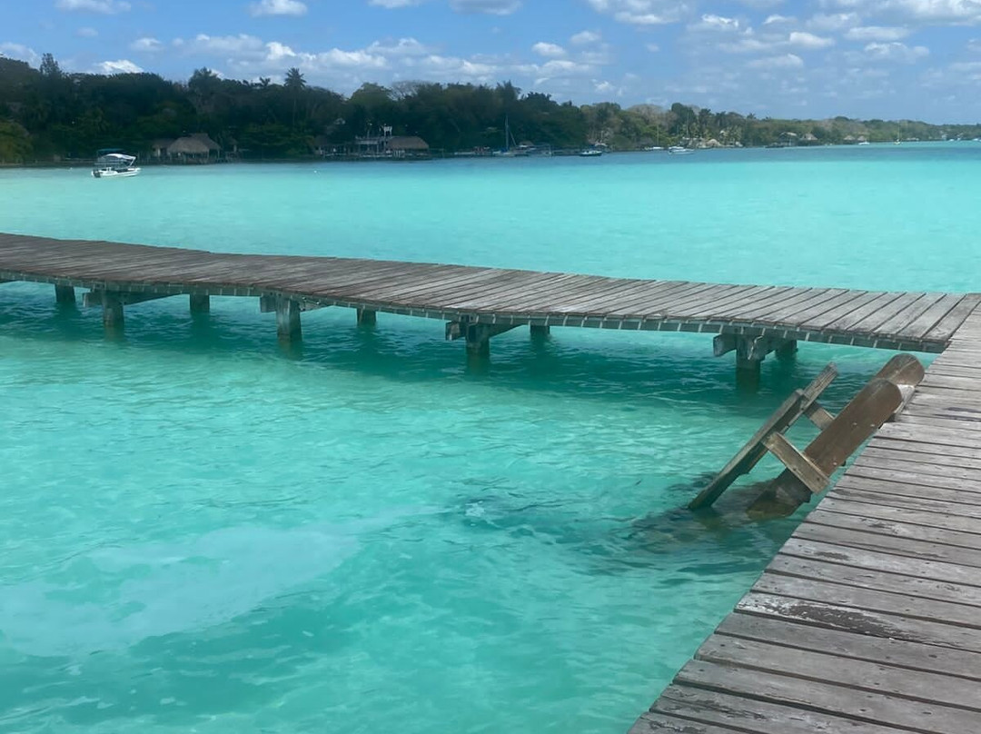 米卡萨巴卡拉精品酒店，湖前主图