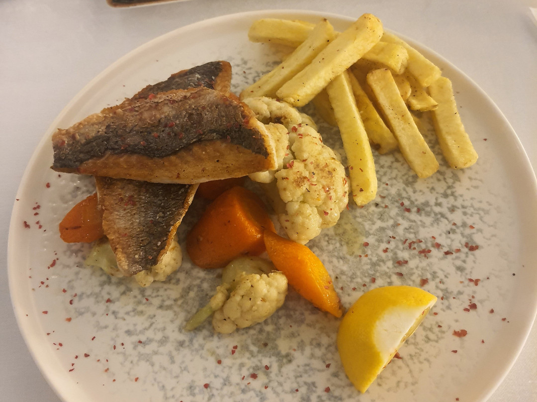 Martiness Hotel Durre主图