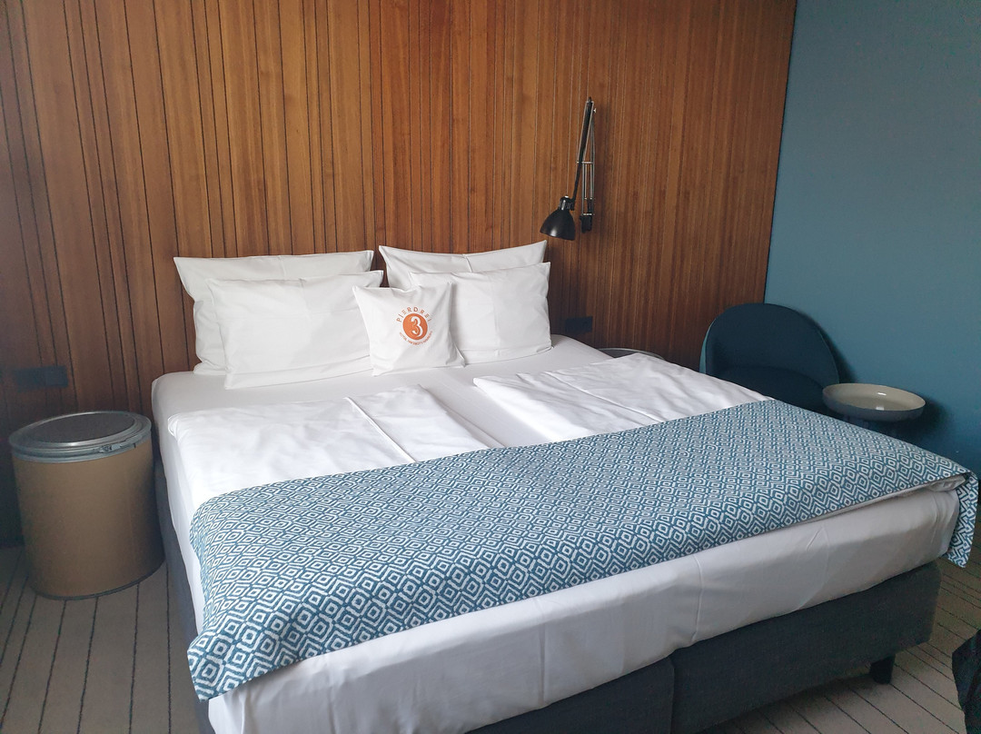 汉堡港城匹尔德雷酒店主图