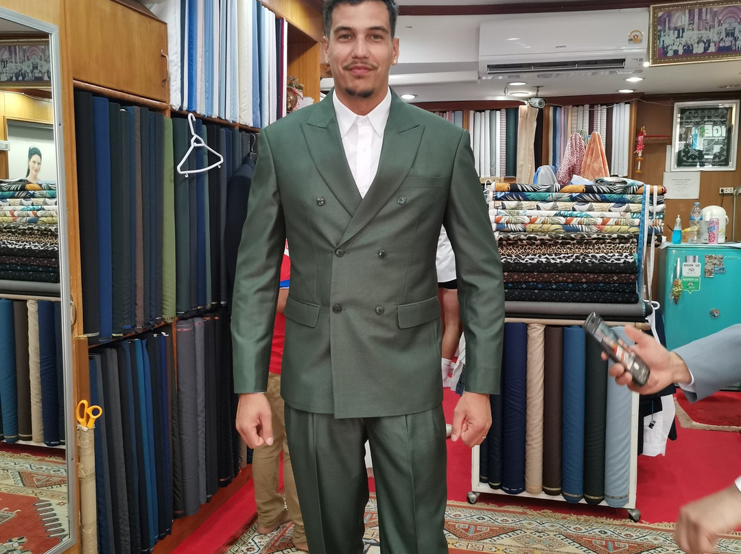 Mr. MOSS Ladies and Gents Custom Tailor-马叻必去景点