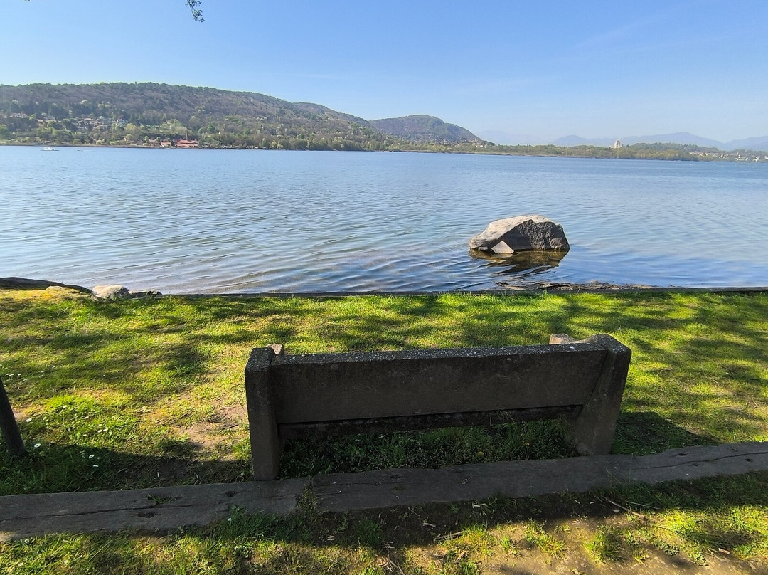 Pista Ciclopedonale del Lago di Comabbio-Comabbio必去景点