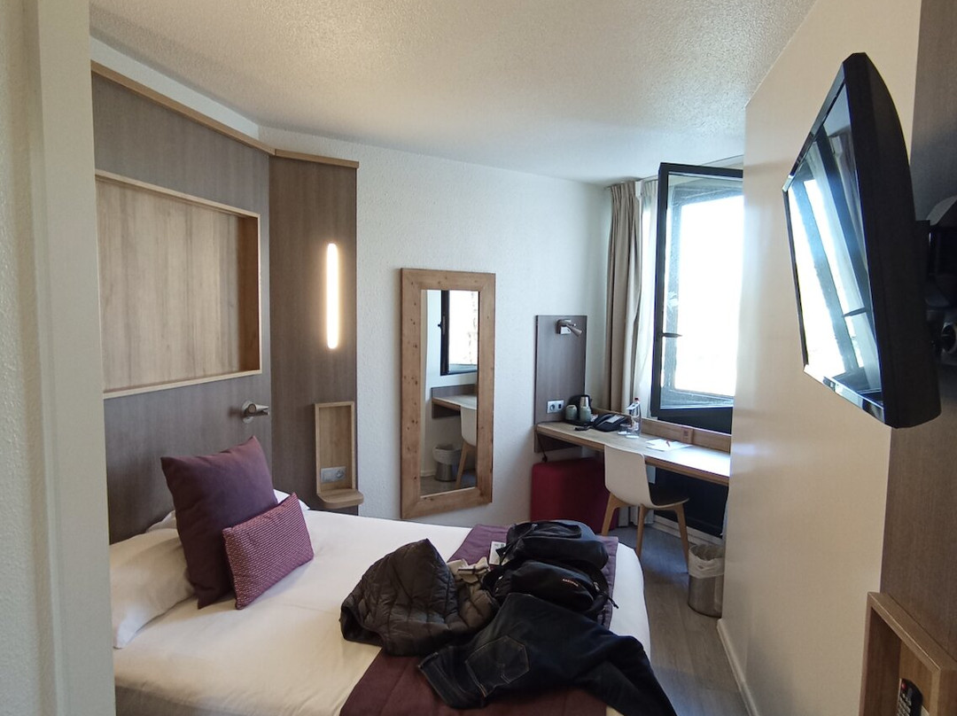 巴约讷酒店主图