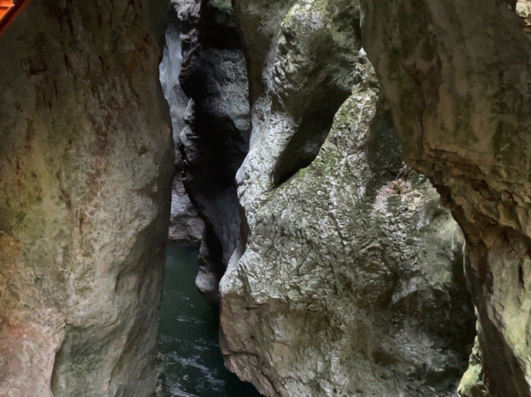 杜费里峡谷-Lovagny必去景点