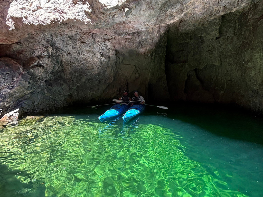 Colorado River Kayak Tours-Willow Beach必去景点