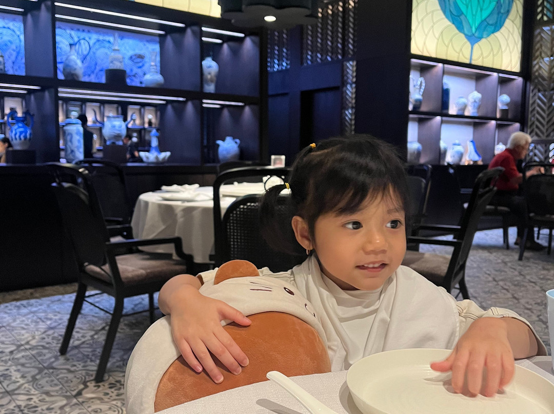 三宝垄帕德玛酒店主图