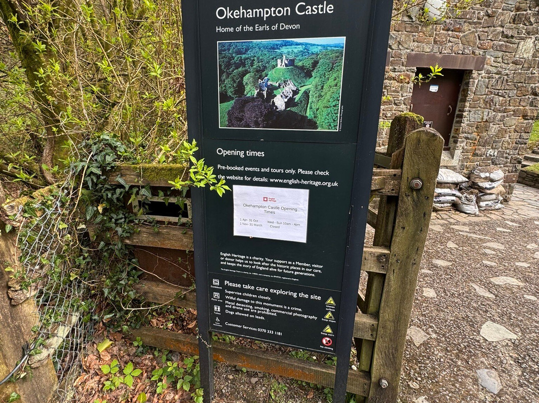 Okehampton Castle-Okehampton必去景点