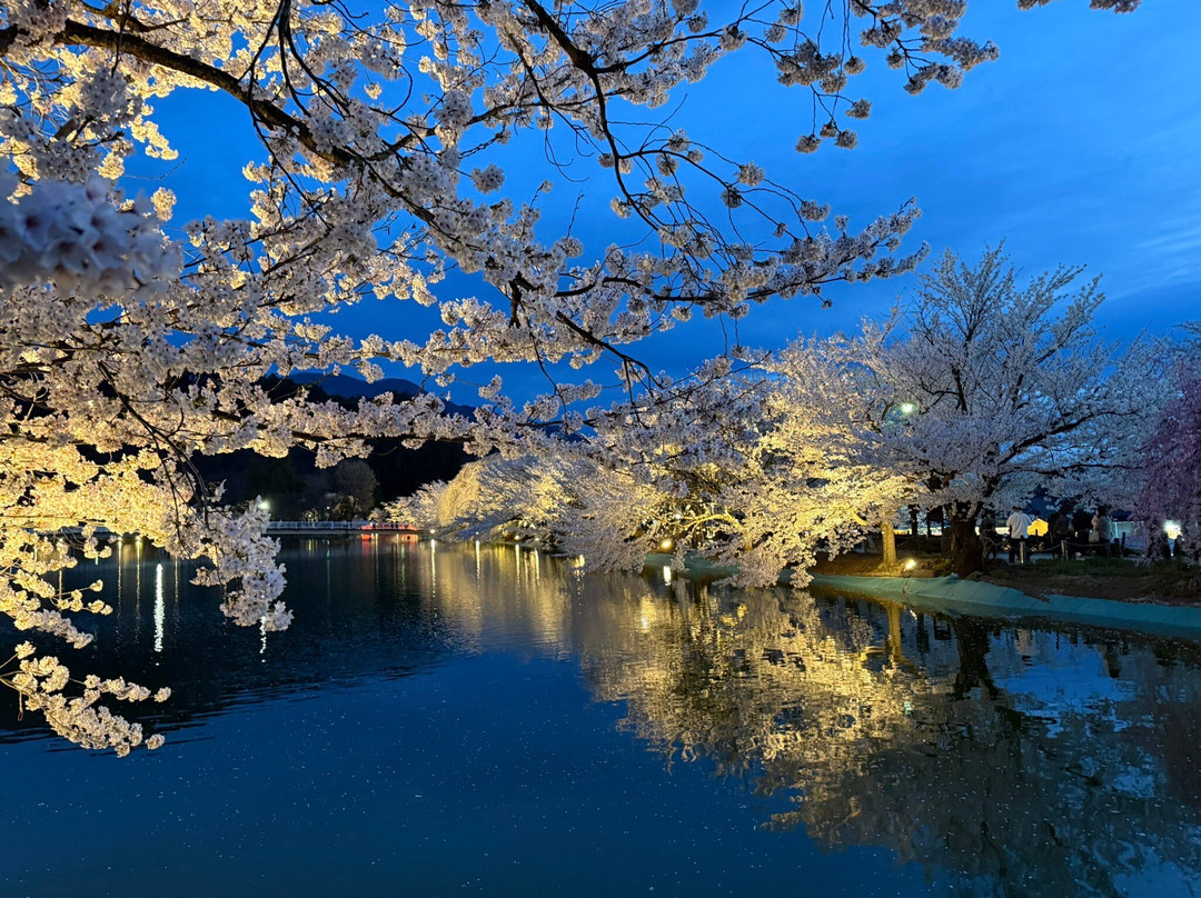 Garyu Park-须坂市必去景点