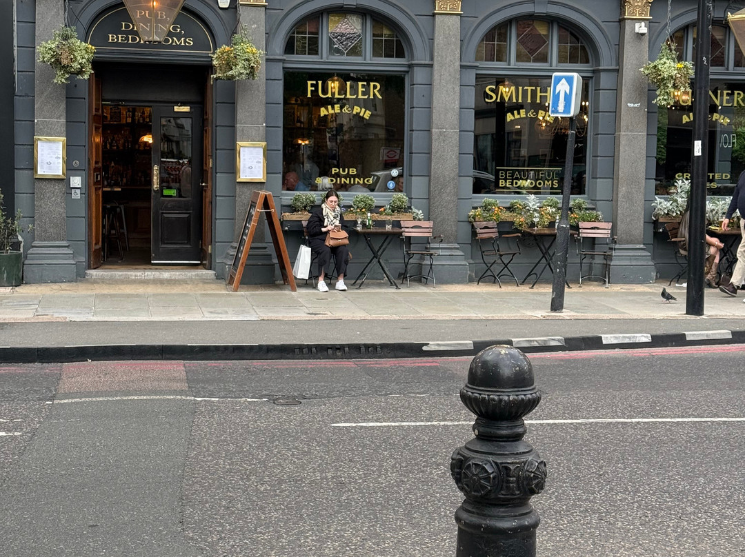 Ellen Kensington Hotel