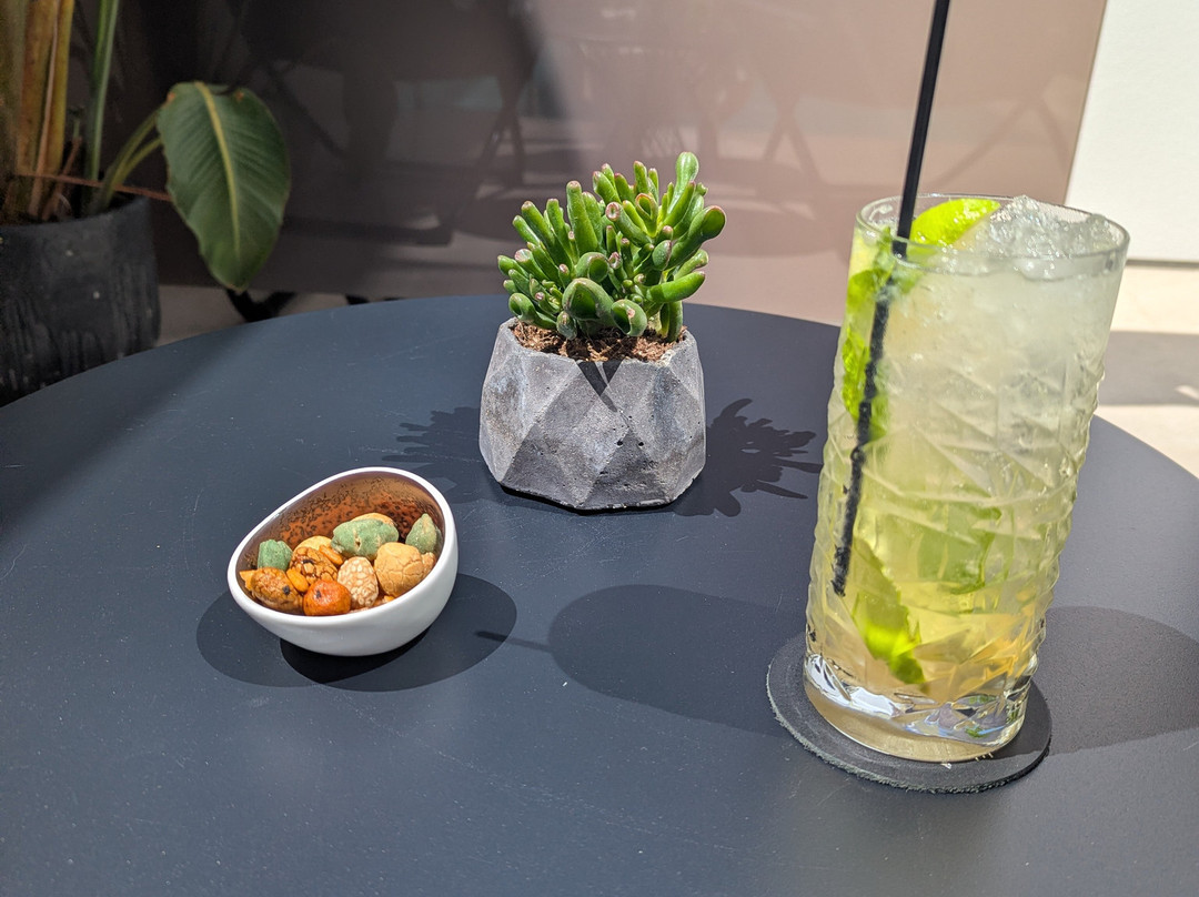 运河套房酒店主图